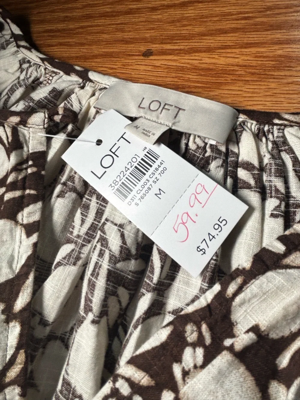 LOFT Black and White Floral Puff-Sleeve Top